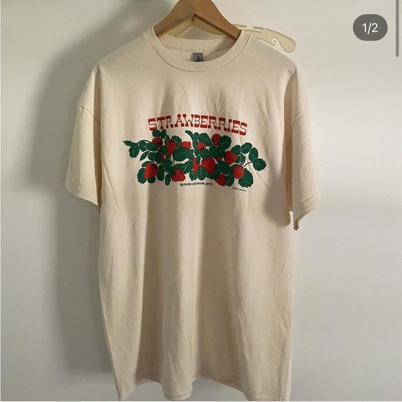 Free People Tops - Liberty Graphics Strawberry T Shirt Unbleached Cotton Top Tee Milton 1975 XL